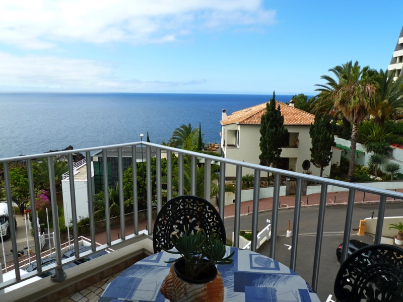 image of balcony overlooking the Atlantic Ocean in Madeira
